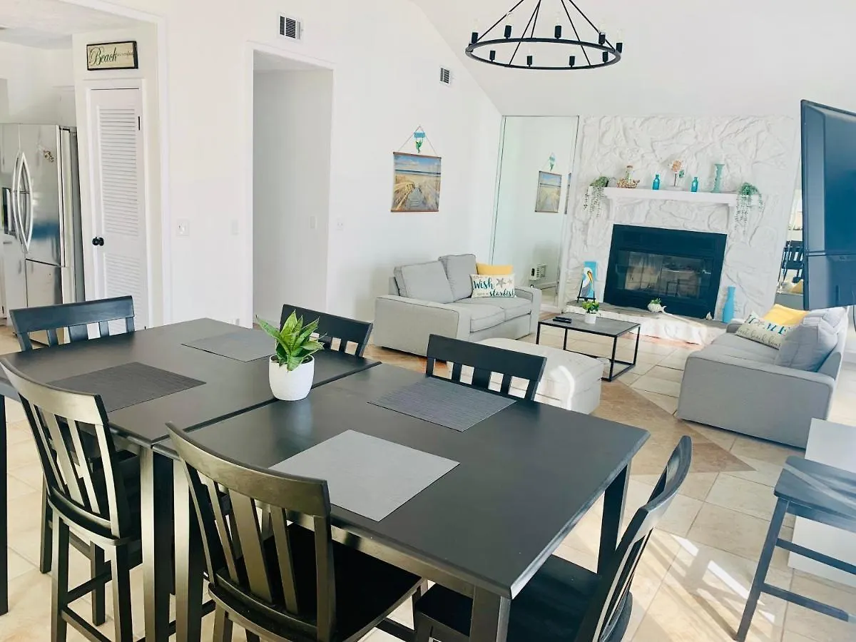 Sea Salt Vacation Home, Private Pool - Walk To Beach Panama City Beach Holiday home
